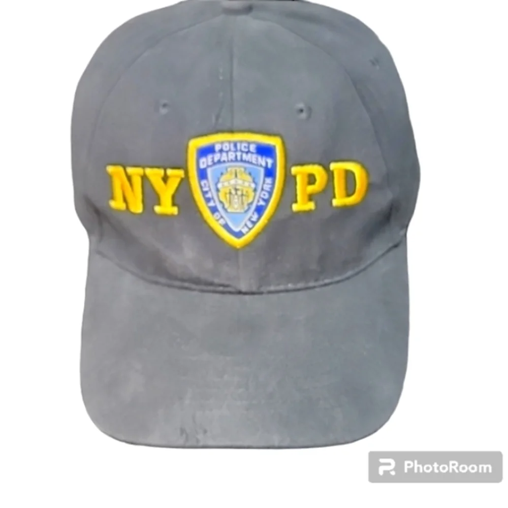 NYPD BASEBALL CAP Official Licensed Product  City of New York according to lens